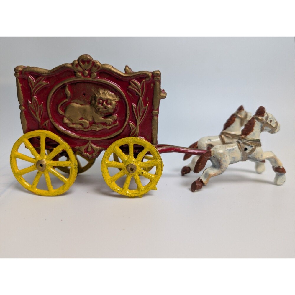 Vintage Cast Iron Horse Drawn Carriage Wagon Cat Design 8" Decorative Toy
